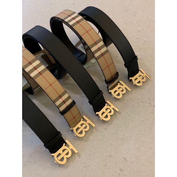 圖片 Burberry 經典 銀頭TB Logo 素面、卡其格紋設計 男生皮帶