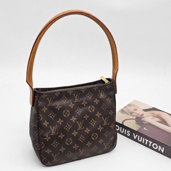 圖片 【哈極品】二手品《 Louis Vuitton LV 老花字紋 LOOPING 圓把側肩包/手提包/腋下包》