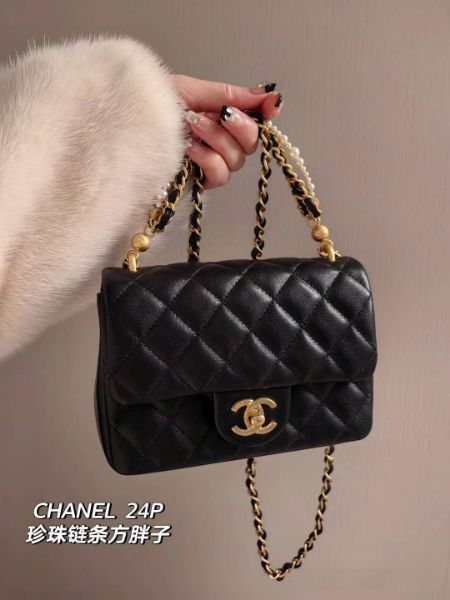 圖片 Chanel 新寵兒 24P 珍珠手提方胖 新款羊皮更耐磨 17公分 經典方胖華麗轉身(emoji)