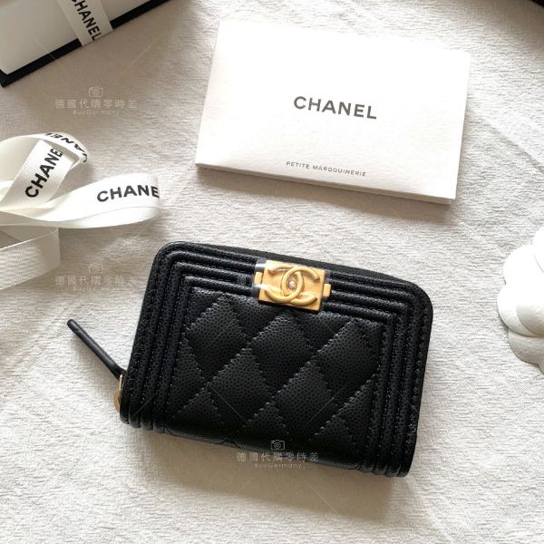 圖片 Chanel Boy 荔枝牛皮金釦ㄇ字拉鍊零錢包