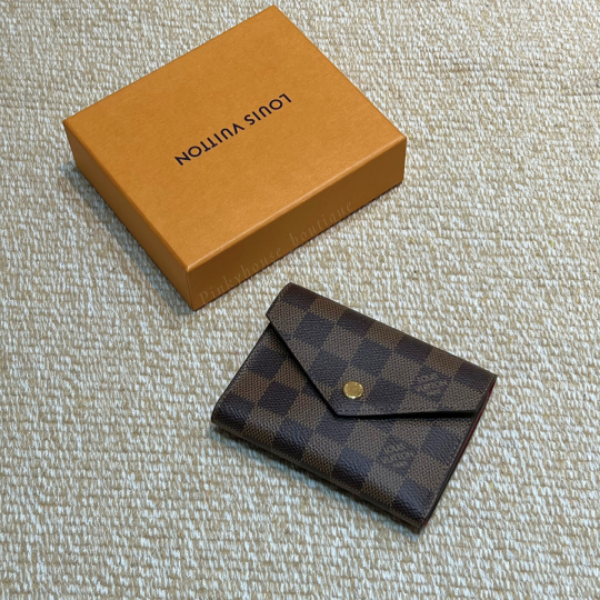 圖片 Lv 棋盤格紋三折短夾(預購）