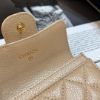 圖片 Chanel 經典奶茶色金扣單層卡包