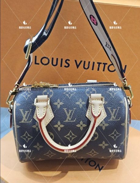 圖片 LV M46234 SPEEDY BANDOULIERE 20 新款 可調式黑白色背帶   