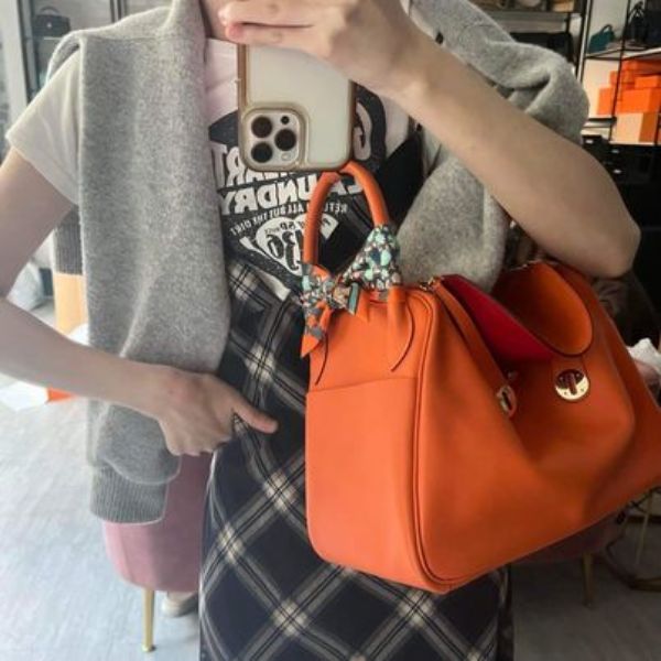 圖片 Hermes 愛馬仕橘金釦Lindy30