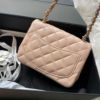 圖片 Chanel 淺米金釦羊皮方胖子
