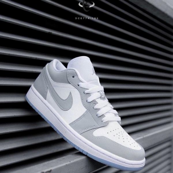 圖片 AIR JORDAN 1 LOW "WOLF GREY" 小DIOR 灰白 女段( DC0774-105 )