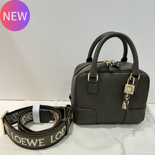 圖片 Loewe 納帕小牛皮 Amazona 16包 卡其色《2024季度新品》