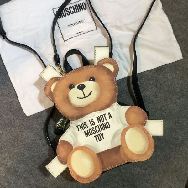 圖片 【哈極品】美品《MOSCHINO 熊熊造型小後背包 /斜背包/肩背包》