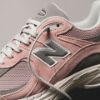 New Balance 2002R 粉灰 復古 慢跑鞋 女碼 M2002RFC