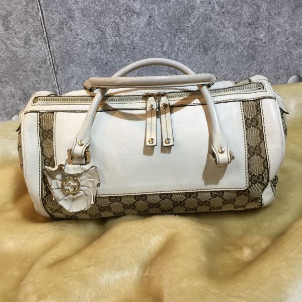 圖片 【哈極品】特價-二手品《GUCCI 古馳 卡其緹花布拼白皮革圓筒 手提包》