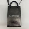 圖片 【哈極品】美品《 Balenciaga 巴黎世家 鐵黑色全皮LOGO紙袋手機包/斜背包 》