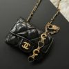 圖片 Chanel 22k黑金漆皮愛心吊飾mini腰包