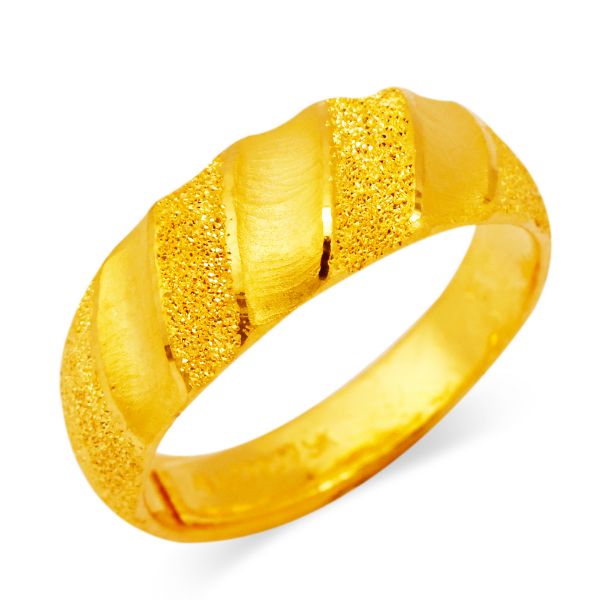 圖片 黃金戒指-鑽沙斜紋戒