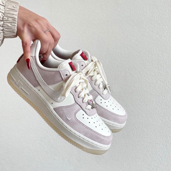 圖片 NIKE AIR FORCE 1 Year of the Dragon 龍年限定 珍珠 淡粉色 FZ5066-111