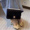 Chanel AS0585 幻象珍珠系列Quilted Flap Bag 小牛皮珍珠鍊帶包 黑