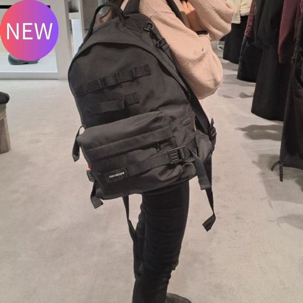 圖片 Balenciaga 644033 Army 中型多用途背包 黑色《2024季度新品》