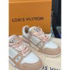 圖片 Louis Vuitton LV Trainer 粉色 小牛皮材質 搭配漸層鞋帶 女生 女款 球鞋