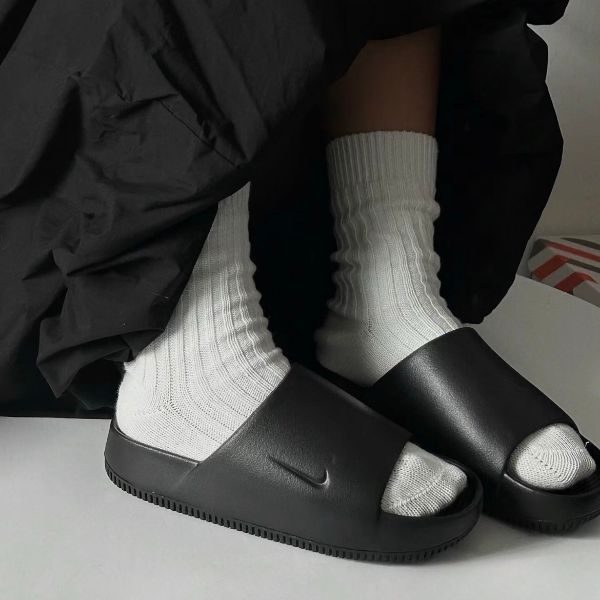 圖片 NIKE CALM SLIDE 黑色 防水麵包拖鞋 女款 DX4816-001