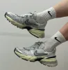 圖片 [現貨] Nike V2K Run Runtekk 復古白銀 FD0736-100 (24.5cm)