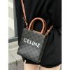 圖片 Celine 經典 咖啡色老花設計 搭配字母 琴譜包 手提 側背包