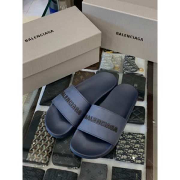 圖片 Balenciaga 巴黎世家 深藍色 搭配黑色字母 夏日必備 拖鞋 現貨