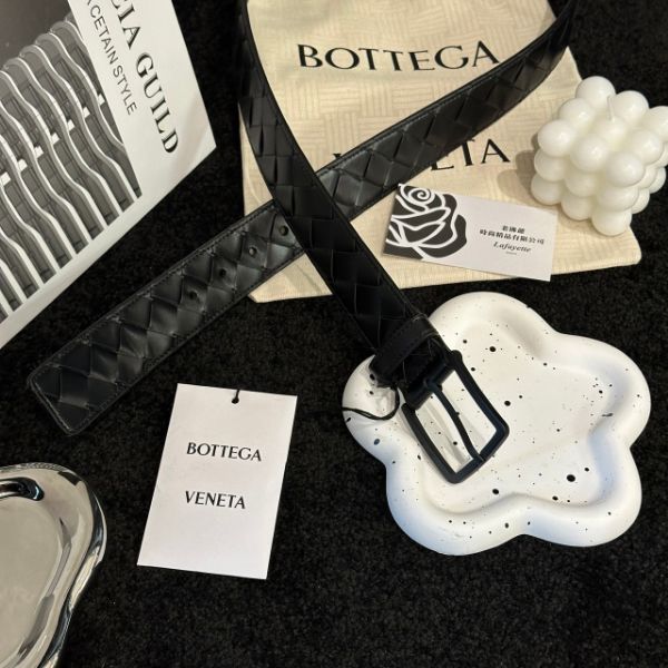 圖片 BOTTEGA VENETA 黑頭編織牛皮皮帶