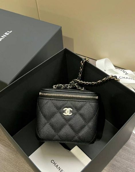 圖片 Chanel Mini Vanity黑金荔枝 小方盒子  2022芯片