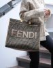 圖片 "限時降價 夏季折扣"-Fendi 8BH372 大款 FF緹花 Sunshine 包 棕色《2024季度新品》