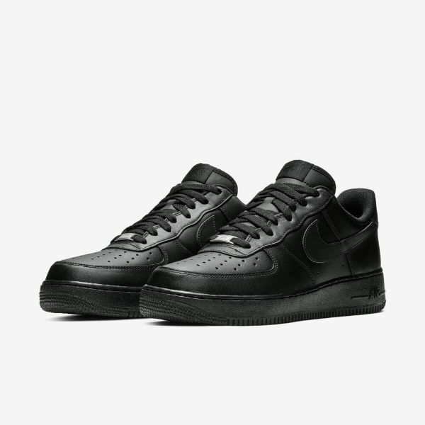 圖片 NIKE AIR FORCE 1 Triple Black 全黑 基本款 皮革 經典復古 鐵牌 低筒休閒鞋【CW2288-001】AF1