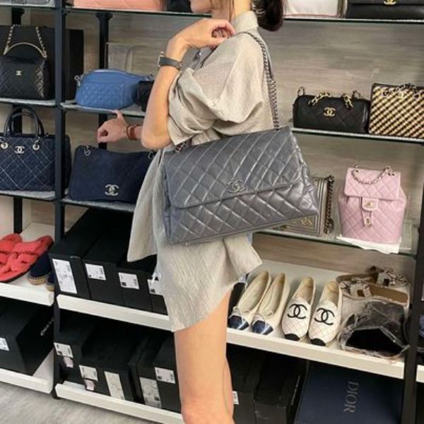 圖片 Chanel 銀灰牛皮孟買三背包