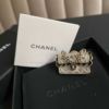 圖片 Chanel 24b 珠光字母鏈條cf胸針