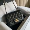 圖片 Chanel 黑金小羊皮經典款方胖子