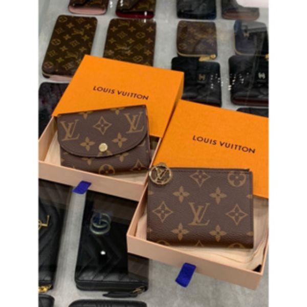 圖片 Louis Vuitton LV 經典 老花配色 搭配 粉色 芭比粉 錢包 零錢包 卡包