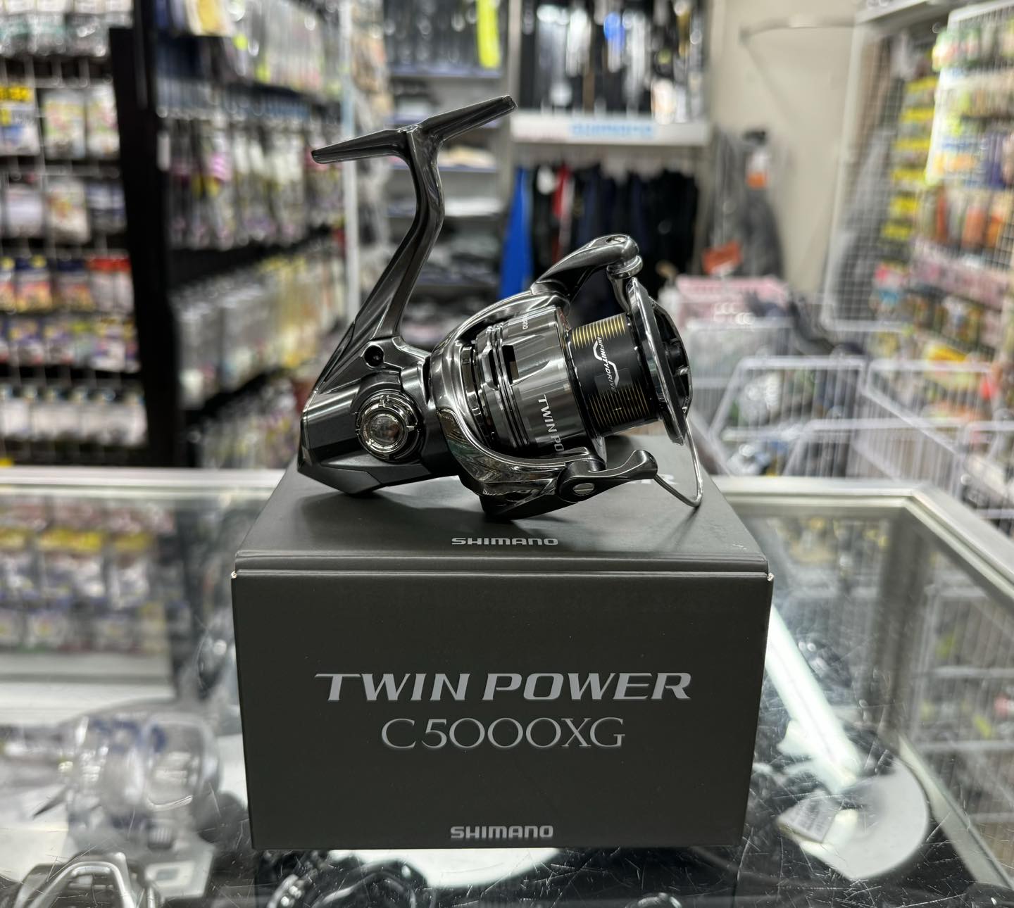 新品 未使用 SHIMANO 24 twin power C5000XG 楽天市場】シマノ 24 ツインパワー C5000XG 送料無料 : ますびと商店