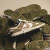 圖片 鞋教 Nike Dunk Low PRM "Medium Olive Hemp" 橄欖綠 粉 復古 FQ8250-200