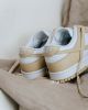 圖片 鞋教 Nike Dunk Low Retro BTTYS "Team Gold" 奶茶 牛奶糖 DV0833-100