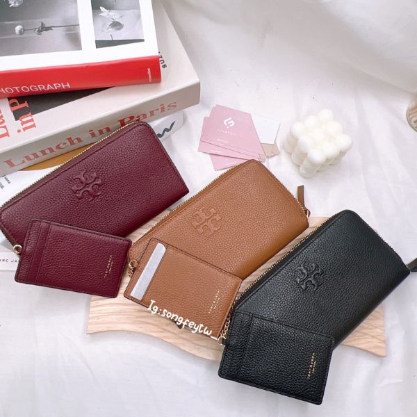 圖片 Tory Burch｜TB Thea 浮雕 1+1拉鍊長夾