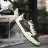 Travis Scott x Nike Air Jordan 1 Low OG "Medium Olive" 橄欖綠 倒鉤 DM7866-200