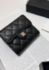 圖片 Chanel 經典荔枝牛金/三折短夾