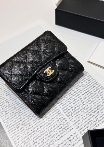 圖片 Chanel 經典荔枝牛金/三折短夾