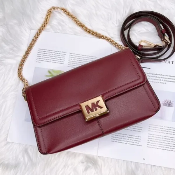 圖片 Michael Kors｜MK Sonia系列 簍空信封包