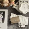 圖片 LOEWE ANAGRAM 沙色直立三折短夾