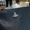 圖片 Vivienne Westwood Squire 方形斜背包 黑色