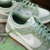 NICEDAY 現貨 Nike Dunk Low Retro SE 淺綠 蘋果綠 綠 膠底 焦糖底 HQ1931-300