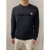 圖片 Moncler 經典絨布字母搭配Logo設計 長袖 大學t