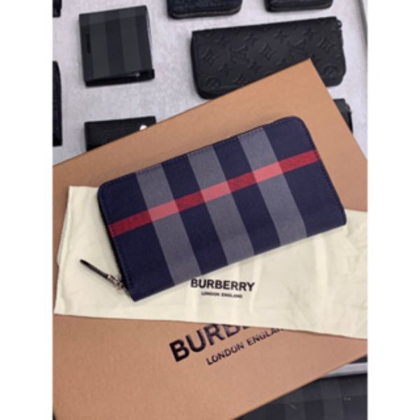 圖片 Burberry 經典 深藍格紋設計 男生 拉鍊長夾