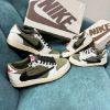 圖片 【Luxury】Travis Scott x Nike AJ1 Low 反轉橄欖綠8.0黑勾倒勾男女款大童中DO5441