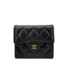 圖片 Chanel 金雙C粒紋牛皮扣式三折短夾(AP0231-黑)