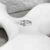 圖片 SWAROVSKI Stilla 方形主鑽 密鑲繞鑽戒指 鍍白金色