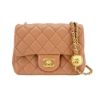 圖片 Chanel 菱格羊皮金球調節釦方胖斜背包-17cm(AS1786-奶茶色)